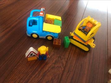 Duplo truck en graafmachine set beschikbaar voor biedingen