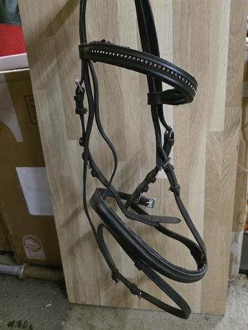 Hoofdstel zwart, frontriem met glitters Full beschikbaar voor biedingen