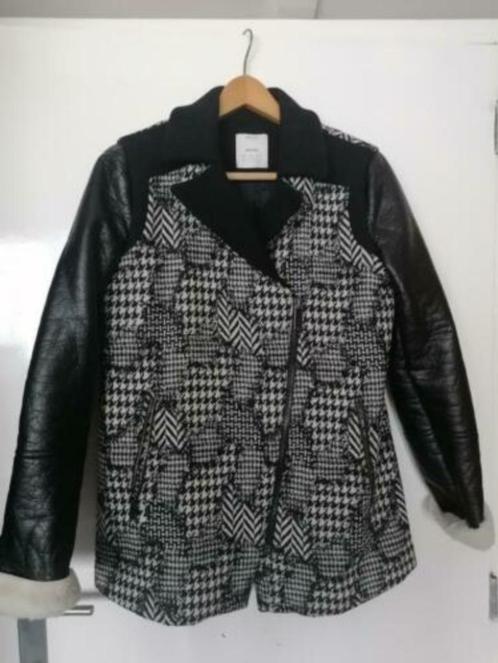 Pinko mooie wollen jas/ maat 40/ OPRUIMING, Kleding | Dames, Jassen | Winter, Zo goed als nieuw, Maat 38/40 (M), Zwart, Verzenden