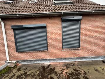 Solar rolluik rolluiken beschikbaar voor biedingen