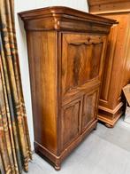 Antieke houten secretaire, Ophalen
