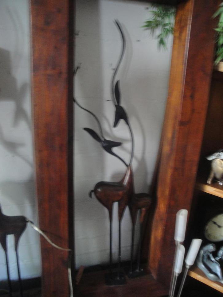 2 aparte schilderijen teak houten lijsten, Antiek en Kunst, Curiosa en Brocante, Ophalen