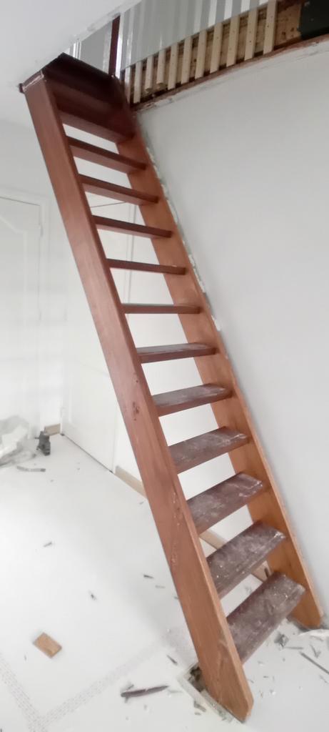 Houten Trap - Zolder Trap, Doe-het-zelf en Verbouw, Ladders en Trappen, Gebruikt, Trap, 2 tot 4 meter, Ophalen of Verzenden