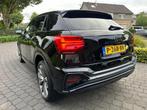Audi Q2 35 TFSI Edition one, S-Line, Pano, B&O, 4 cilinders, 150 pk, Leder en Stof, Zwart