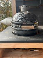 The Bastard Compact Kamado BBQ, Tuin en Terras, Houtskoolbarbecues, Ophalen, Gebruikt