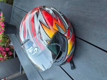 Helm voor scooter of motorfiets teab beschikbaar voor biedingen
