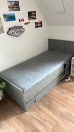 Eenpersoons bed met uitschuifbaar 2e bed, Ophalen, 90 cm, Eenpersoons, Zo goed als nieuw
