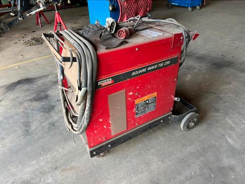 Lincoln square wave tig 255 lasapparaat gebruikt, Doe-het-zelf en Verbouw, Gereedschap | Lasapparaten, Zo goed als nieuw, Tig