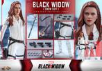 Hot Toys Marvel Black Widow Snow Suit MMS601 1/6 Figuur, Ophalen of Verzenden, Nieuw, Film, Actiefiguur of Pop