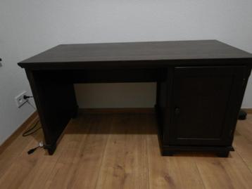 bureau beschikbaar voor biedingen