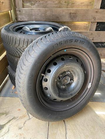 4 Vredestein winterbanden met velgen, ZGAN, 175/60R16 beschikbaar voor biedingen