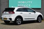Kia E-Niro ExecutiveLine 64 kWh SOH100% SK dak Clima ACC Led, Gebruikt, 1712 kg, 174 min, Wit