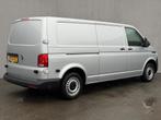 Volkswagen Transporter 2.0 TDI L2H1 150 Pk / 2.500 kg Trekge, Auto's, Voorwielaandrijving, Gebruikt, Euro 6, 4 cilinders