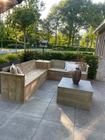 Maatwerk loungebank steigerhout + salontafel & box beschikbaar voor biedingen
