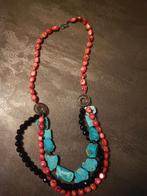 Ketting koraal, onyx en turkoois, Ophalen of Verzenden, Zo goed als nieuw, Rood, Steen of Mineraal