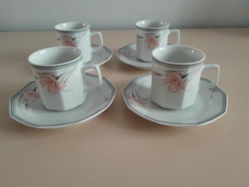 Winterling Marktleuten Bavaria 10 kantige kop en schotels., Huis en Inrichting, Keuken | Servies, Zo goed als nieuw, Kop(pen) en/of Schotel(s)