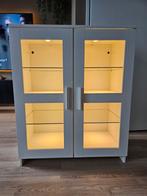 Ikea vitrine kast met verlichting, Huis en Inrichting, Ophalen, Met deur(en), Glas, Zo goed als nieuw