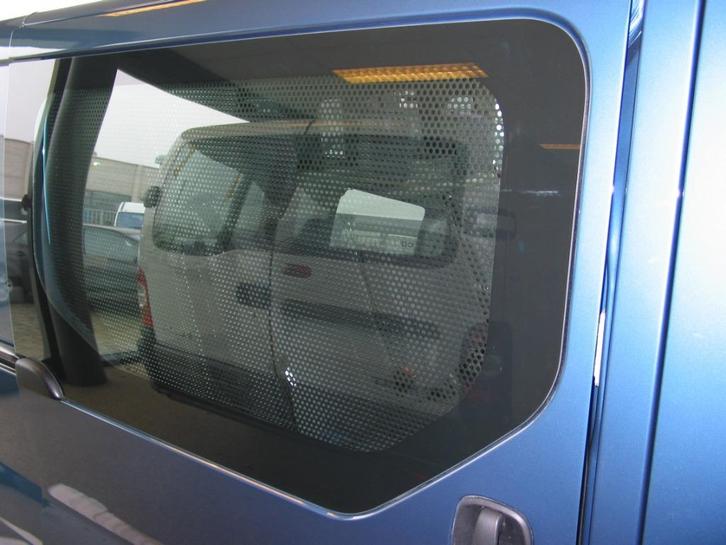 Raamrooster achterklep anti-inbraak Trafic, Vivaro, Auto diversen, Auto-accessoires, Nieuw, Ophalen of Verzenden
