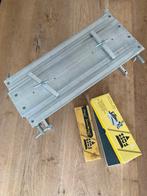 Schaatsen slijpen met: FOSS Slijpsteenhouder met Slijpstenen, Doe-het-zelf en Verbouw, Gereedschap | Slijpmachines, Ophalen, Gebruikt