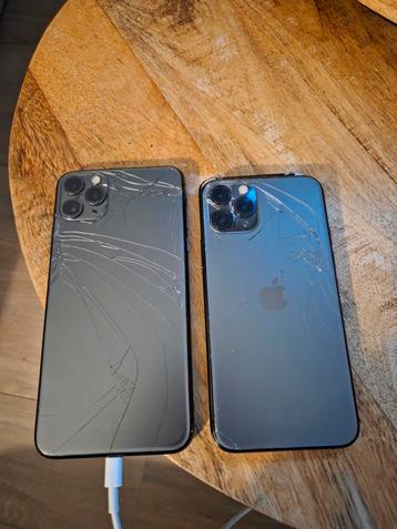 2x IPhone 11 Pro (Max)512GB - Defect/Onderdelen beschikbaar voor biedingen