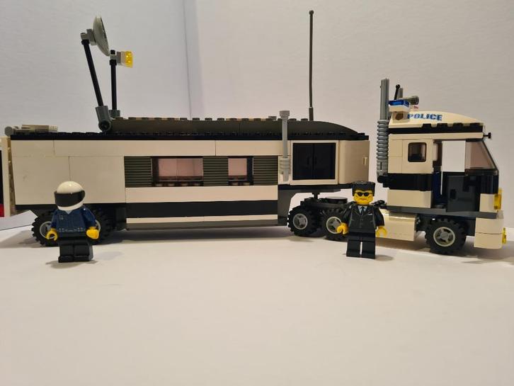 Speelgoed LEGO set 7034 politie surveillance truck, Kinderen en Baby's, Speelgoed | Duplo en Lego, Zo goed als nieuw, Lego, Complete set