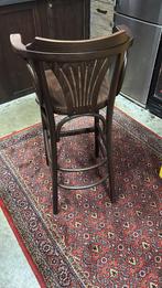 Thonet kruk, Ophalen