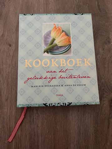 Kookboek van het gelukkige buitenleven beschikbaar voor biedingen
