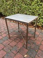 Metalen bijzettafel / salontafel - Industrieel, Ophalen, Gebruikt, Vierkant