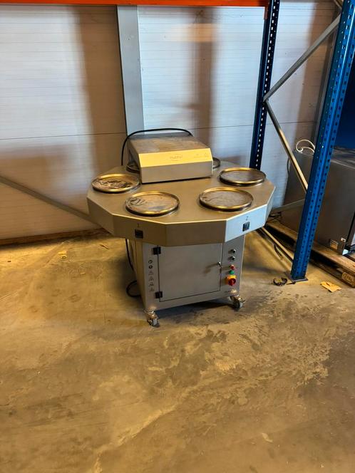 MULTIPAN 6 pannenkoeken carrousel, Zakelijke goederen, Horeca | Keukenapparatuur, Gebruikt, Ophalen of Verzenden