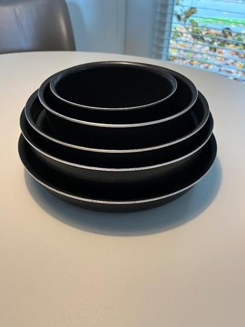 Tefal ingenio pannenset beschikbaar voor biedingen
