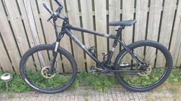 Mountainbike 26 inch - Framemaat M beschikbaar voor biedingen
