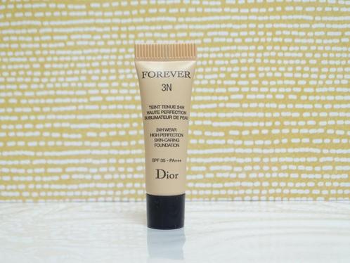 Dior Forever Foundation 3N 3ml (proefje), Sieraden, Tassen en Uiterlijk, Uiterlijk | Cosmetica en Make-up, Nieuw, Make-up, Gehele gezicht