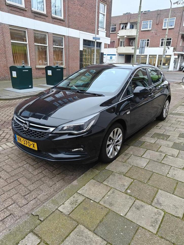 Opel Astra 1.0 Turbo 77KW 5D 2017 Zwart, Auto's, Opel, Particulier, Astra, Adaptive Cruise Control, Airbags, Android Auto, Apple Carplay