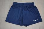 Blauwe Nike sport short maat 128-137, Kinderen en Baby's, Kinderkleding | Maat 128, Jongen of Meisje, Ophalen of Verzenden, Sport- of Zwemkleding