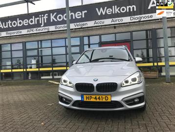 BMW 2-serie Gran Tourer 216d Corporate Lease Luxury 7p. beschikbaar voor biedingen