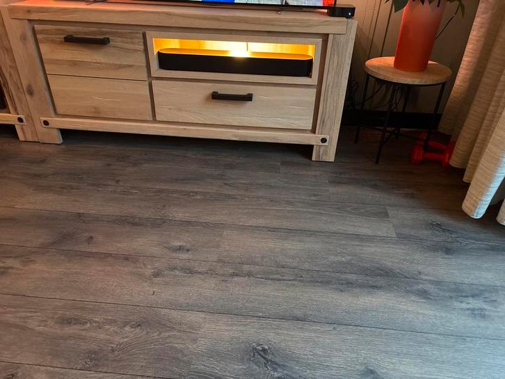 Henders & Hazel TV Meubel, Huis en Inrichting, Kasten | Televisiemeubels, Zo goed als nieuw, Minder dan 100 cm, 100 tot 150 cm