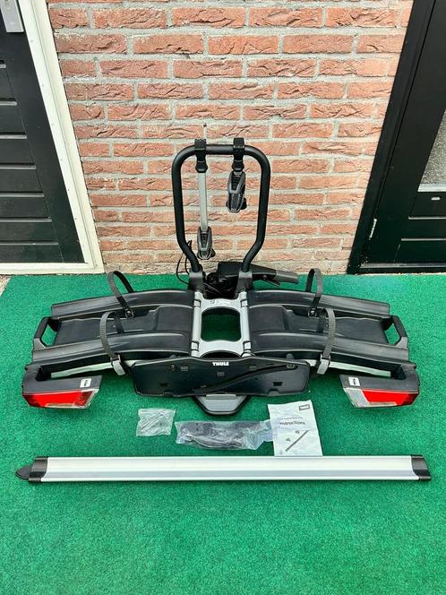 Thule easyfold XT 933, Kantelbaar, Inklapbaar, Oprijgoot., Auto diversen, Fietsendragers, Gebruikt, Trekhaakdrager, 2 fietsen