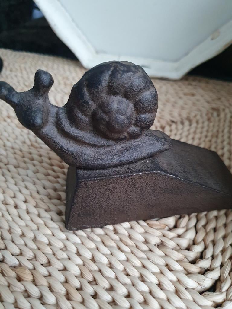 Leuke gietijzeren deurstopper in de vorm van een slak, Antiek en Kunst, Curiosa en Brocante, Ophalen of Verzenden