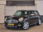 MINI Clubman 1.6 Cooper (bj 2009), Voorwielaandrijving, 4 cilinders, 4 stoelen, Leder en Stof