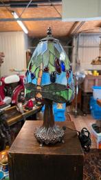 Tiffany lamp met bronzen voet € 150, Ophalen of Verzenden