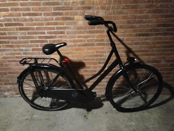 Zeer nette Z.g.a.n Omafiets met slot,., Fietsen en Brommers, Fietsen | Dames | Damesfietsen, Zo goed als nieuw, Overige merken