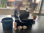La Messoni Espressomachine met ingebouwde bonenmaler, Ophalen of Verzenden, Zo goed als nieuw
