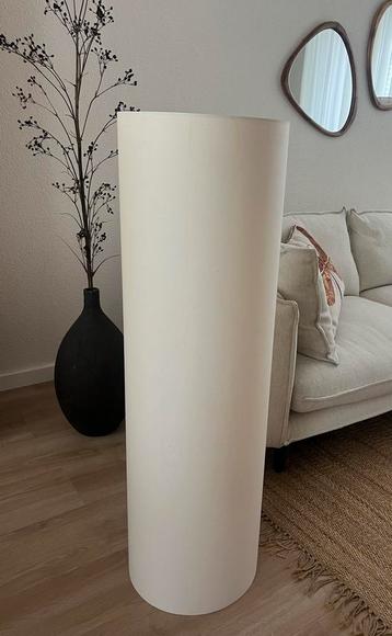 Lampenkap 120 cm hoog beschikbaar voor biedingen