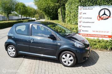 Toyota Aygo 1.0-12V Aspiration Green Navigator met airco beschikbaar voor biedingen