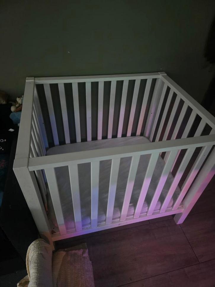 Babybox baby box, Kinderen en Baby's, Boxen, Zo goed als nieuw, Ophalen