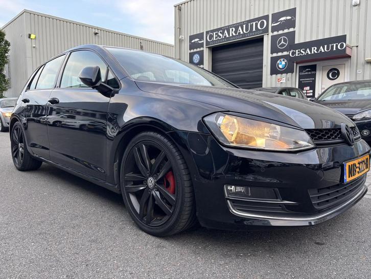 Volkswagen Golf 1.4 TSI AUTOMAAT / ORGINEEL NL AUTO / 126 DK, Auto's, Volkswagen, Bedrijf, Te koop, Golf, ABS, Achteruitrijcamera