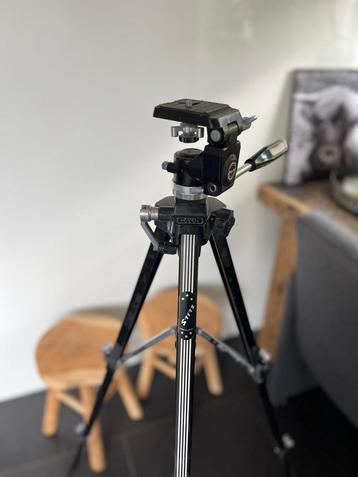 Universeel camera statief beschikbaar voor biedingen