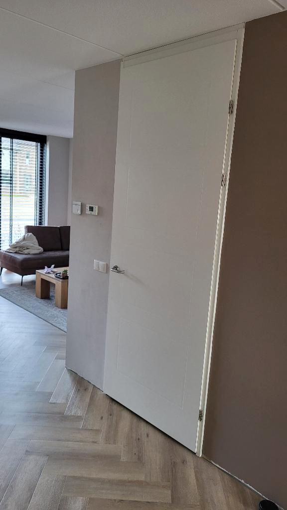 Plafondhoge Verdi Line opdekdeur, Doe-het-zelf en Verbouw, Deuren en Horren, Zo goed als nieuw, Binnendeur, 215 cm of meer, 80 tot 100 cm