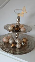 Decoratieve etagère met kerstballen, Ophalen of Verzenden, Zo goed als nieuw