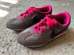 Nike Sneakers - maat 36,5, Ophalen of Verzenden, Zo goed als nieuw, Sneakers of Gympen